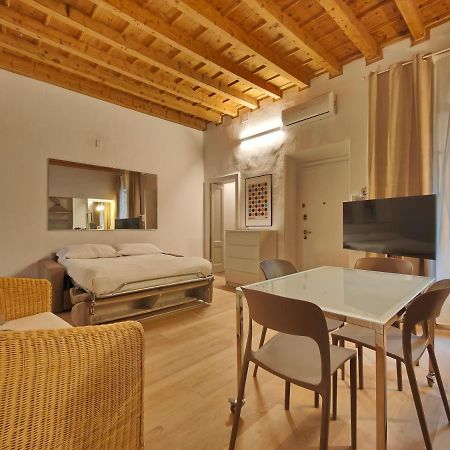 Crocetta Charme Apartment Milan Exterior photo